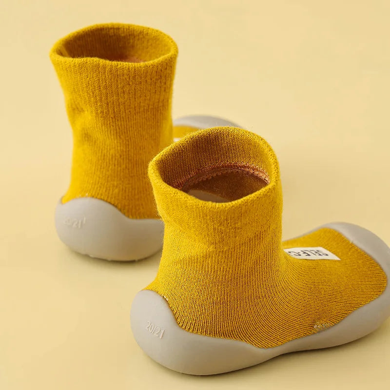 Soft & Stylish Baby Shoes β Perfect for First Steps
