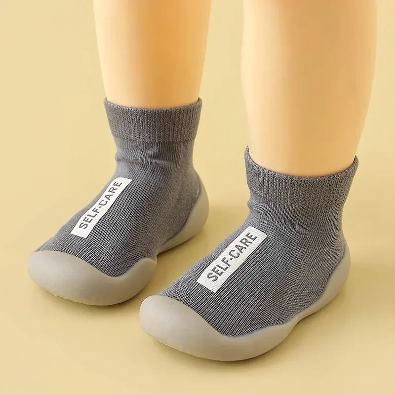 Soft & Stylish Baby Shoes β Perfect for First Steps